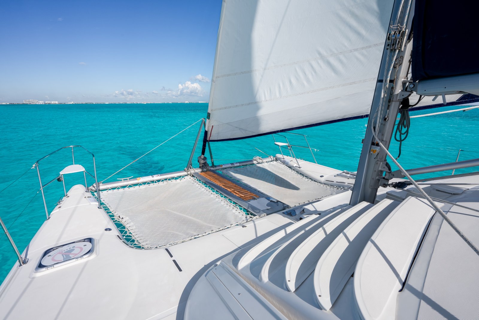 40ft KHAYA
