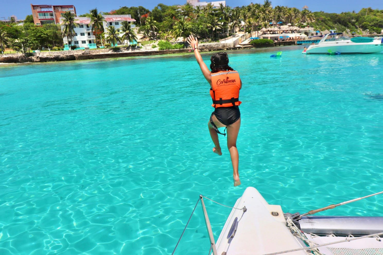 Tour en catamarán a Isla Mujeres - PREMIUM