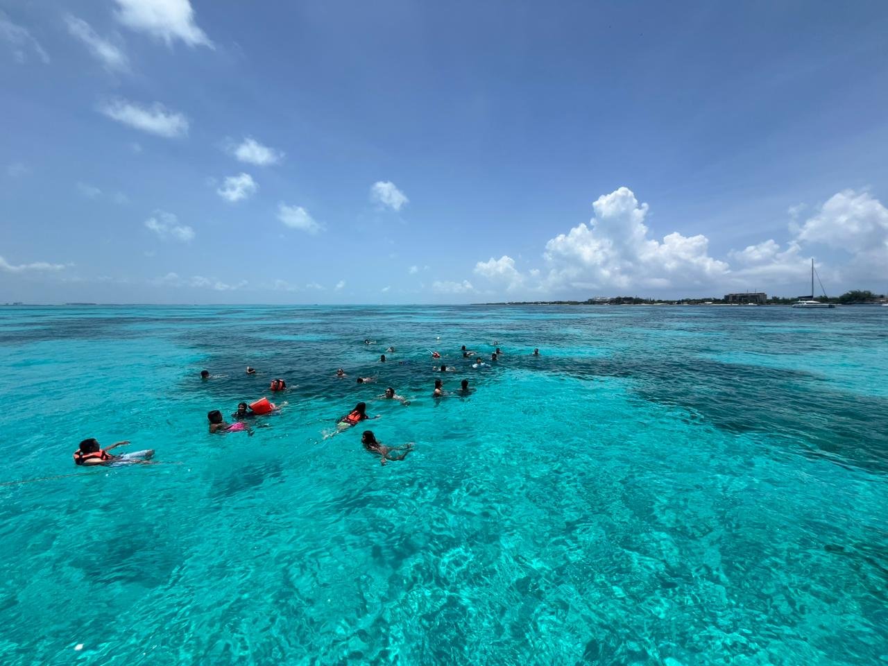 Tour en catamarán a Isla Mujeres - PREMIUM